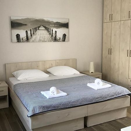 Apartments Maestral Tivat Bagian luar foto