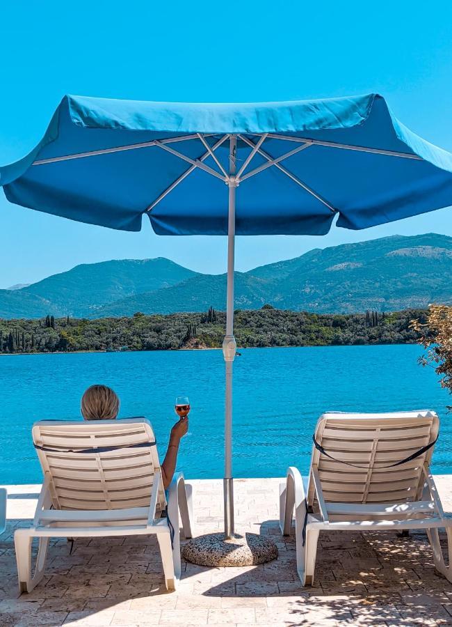 Apartments Maestral Tivat Bagian luar foto