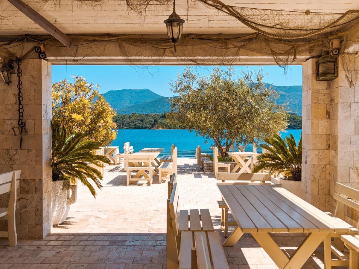 Apartments Maestral Tivat Bagian luar foto