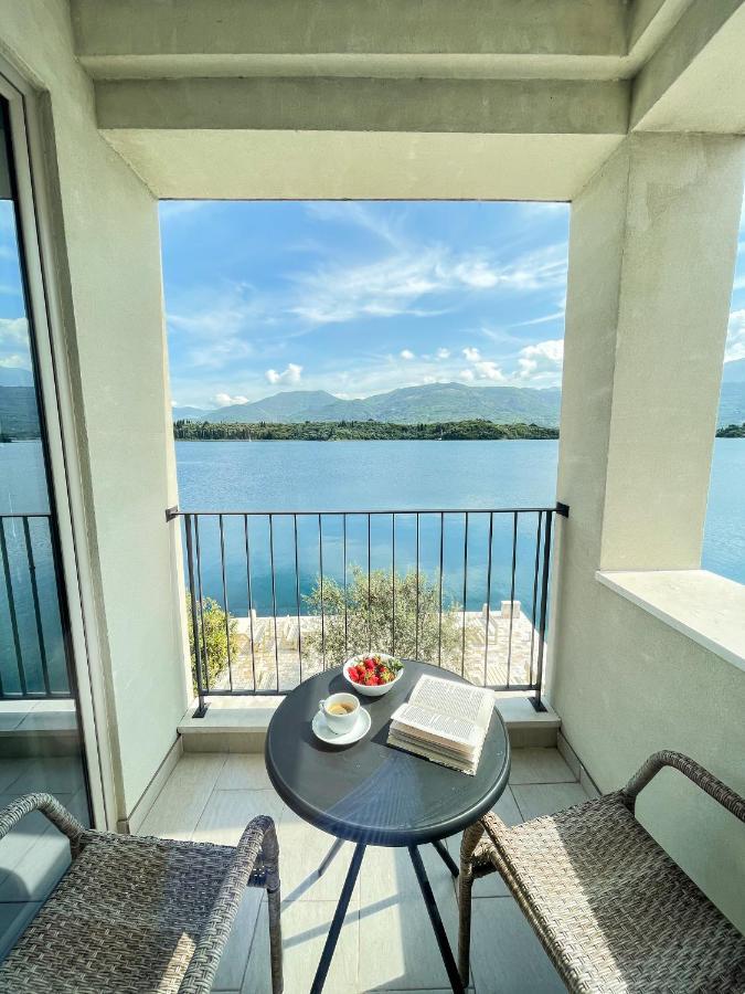 Apartments Maestral Tivat Bagian luar foto