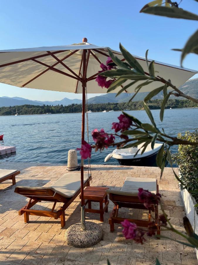 Apartments Maestral Tivat Bagian luar foto