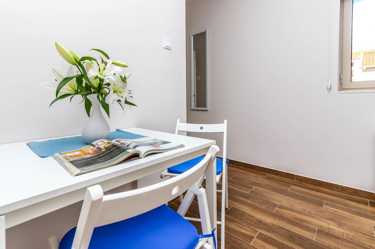 Apartments Maestral Tivat Bagian luar foto